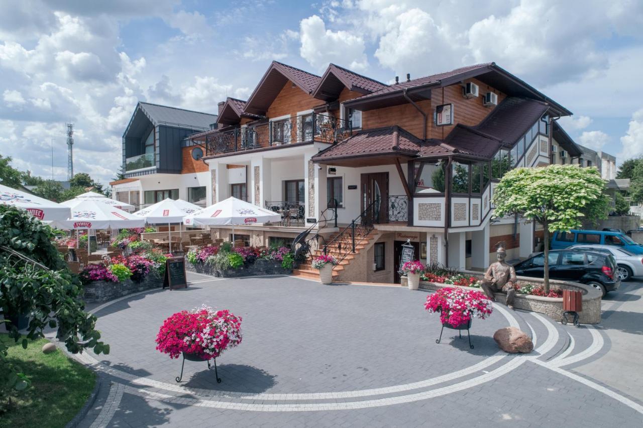 Hotel & Restauracja Gniecki Hrubieszow Exterior foto