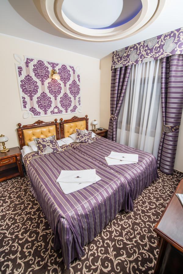 Hotel & Restauracja Gniecki Hrubieszow Habitación foto